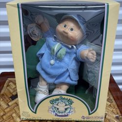 Vintage 1980s Cabbage Patch Doll 