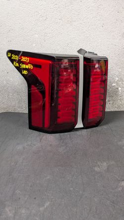 2021-2022-2023 KIA SORENTO LEFT LED TAIL LIGHT OEM USED #10733