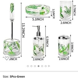 $20 Glass Bathroom  Set Very Beautiful  And Elegant Brand New Still In The Box And Pick Up Gahanna