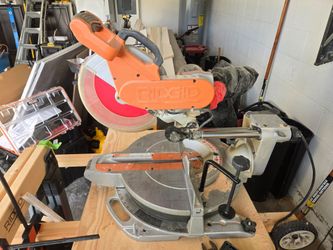 12" Sliding Miter Saw (Ridgid)