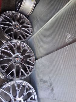 20 INCH CADILLAC RIMS