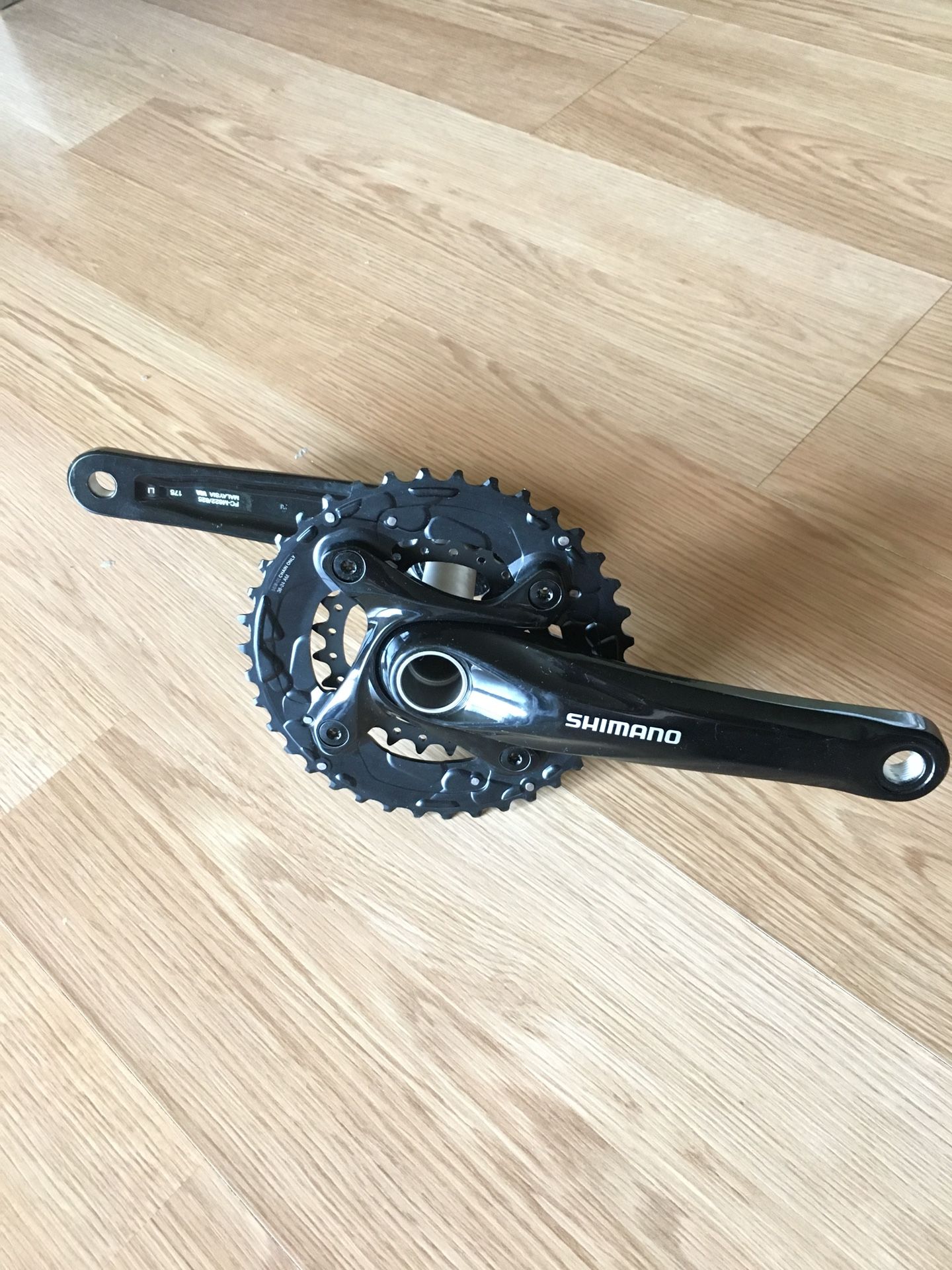 Shimano Deore Bike Crank Set - Holowtech - Up to 11 speed - 38/24 T - 175 mm - Brand new - Bike Cycling parts - If the listing is up and you can see