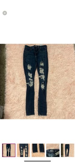 Hollister Size 3 Distressed Jeggings
