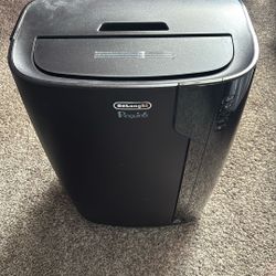 DeLonghi Portable Air Conditioner 