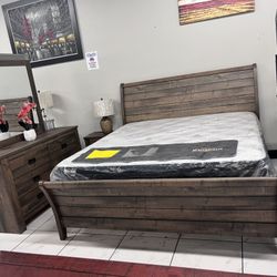 Rustic King Bedroom Set 🔥 Take It Home With Only $50 Down 