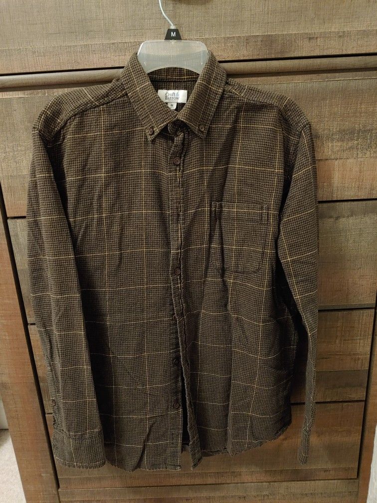 Croft And Barrow Flannel Shirt And Men's Short Sleeve T-Shirts