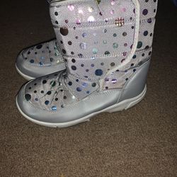 Snow Boots