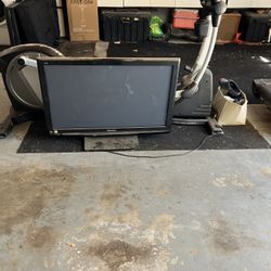 40” TV $50