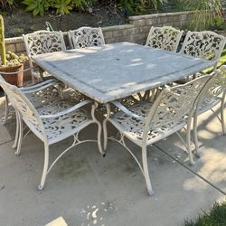 Free patio set - In Rancho Bernardo
