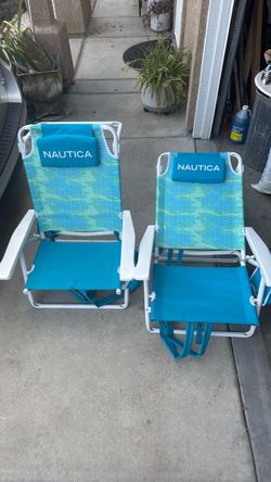 Beach chairs/recliners