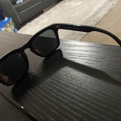 Burberry sunglasses
