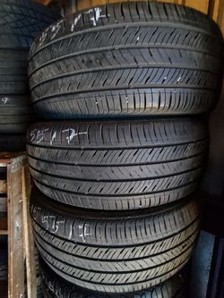 215/55R17 tires no wheels