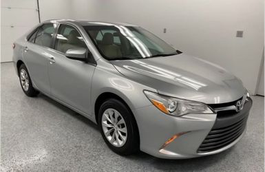 2016 Toyota Camry XLE