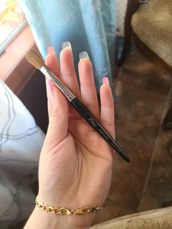 Kolinsky Nail Brush