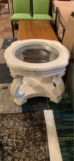 White Neoclassical Style Accent Glass Top Side Table $145 OBO!