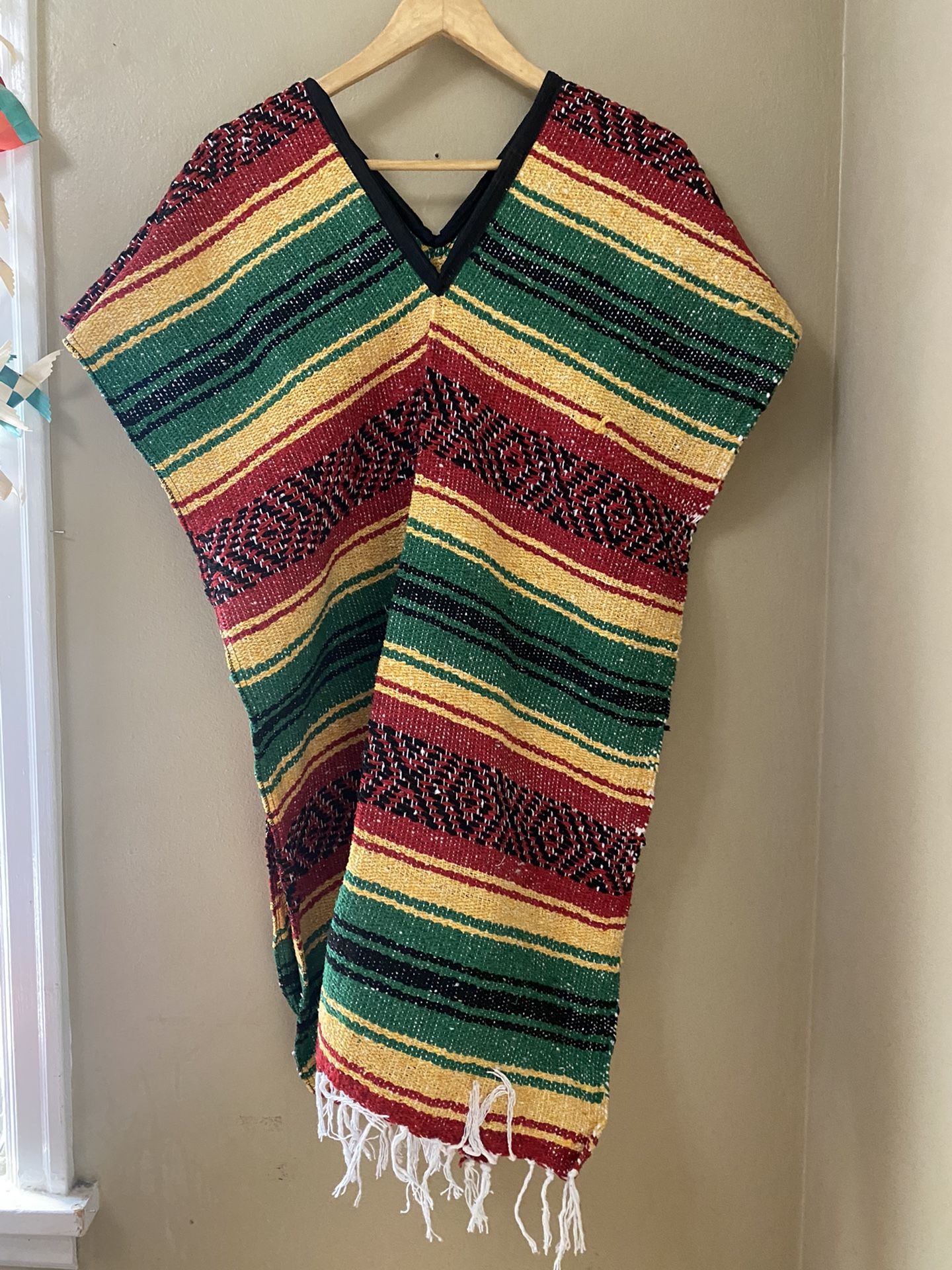 Adult Economy Striped Mexican Falsa Blanket PONCHO pancho costume pullover RASTA