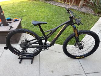2019 Specialized Stumpjumper Comp Carbon 29