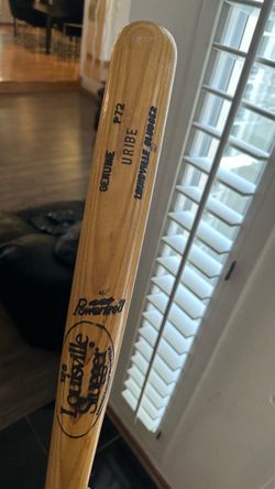 Game used Vintage José Uribe Louisville Slugger P72 Baseball Bat