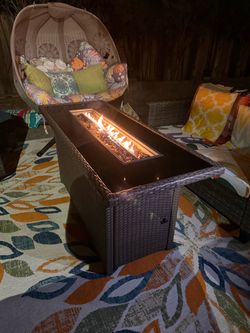 Outdoor Wicker Propane Fire Pit Table