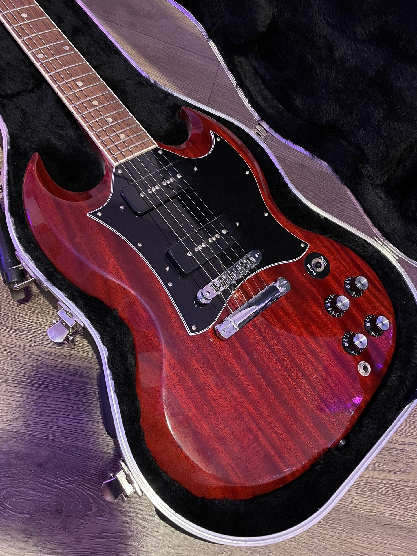 2006 Gibson SG Classic - Heritage Cherry
