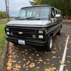 1990 Chevrolet G-Series