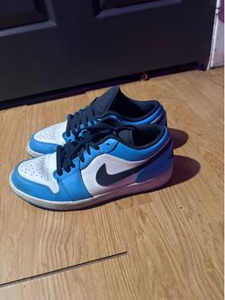 university blue jordan 1 low
