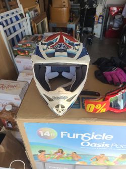 Troy Lee Designs Helmet