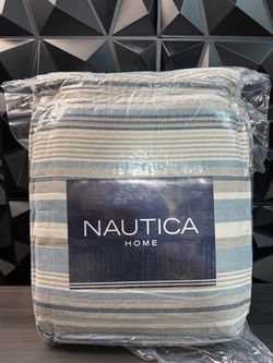 Soft Queen Quilt Set with Shams -NEW (2500/8)