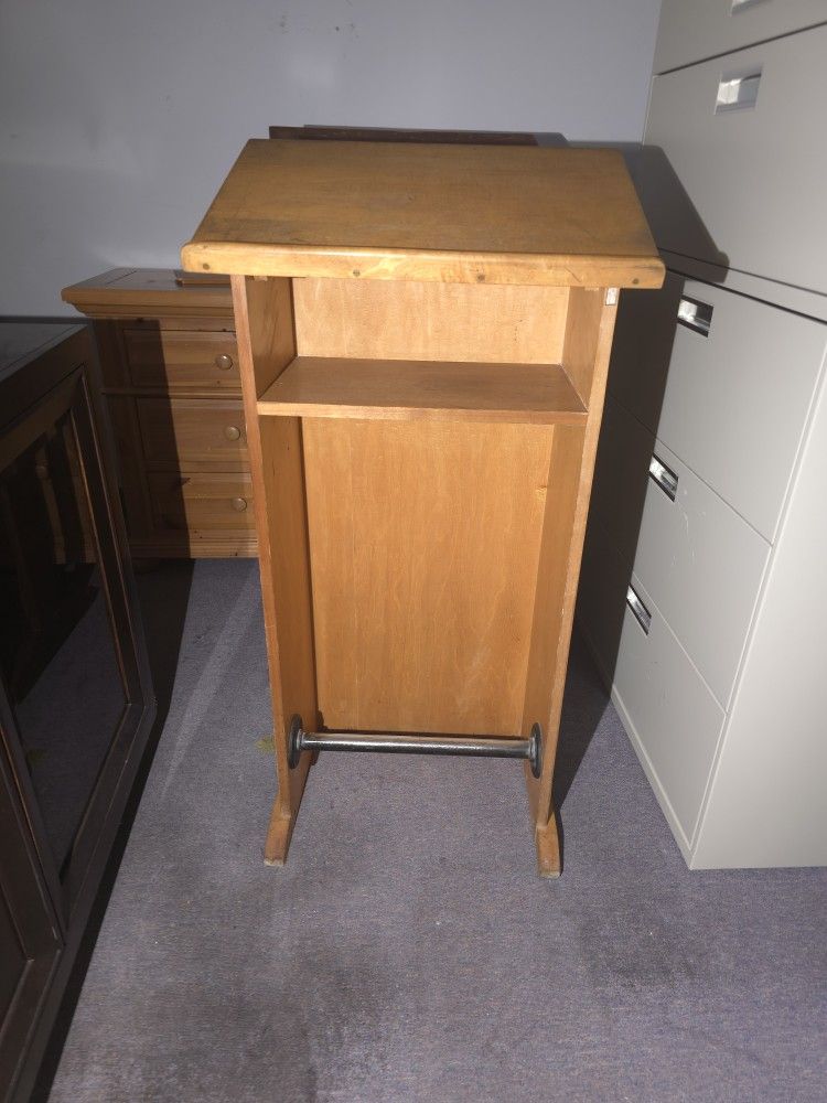 Wood Pulpit