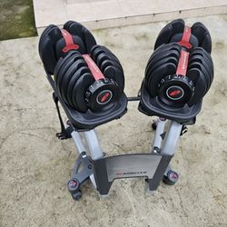 Bowflex Dumbells 5-52 With Stand 