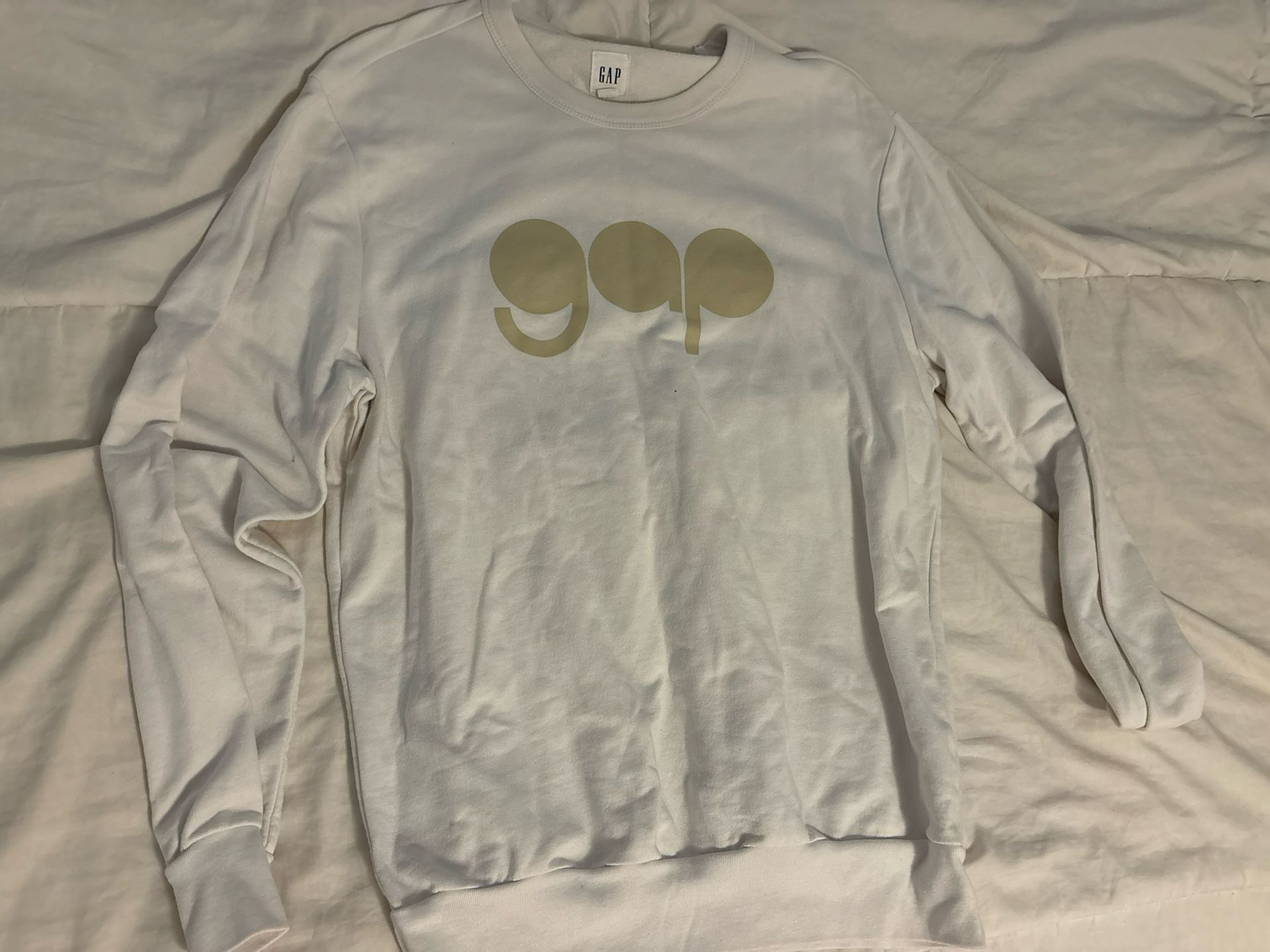 Gap Sweatshirt