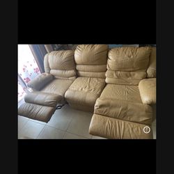 Free Very Comfortable Sofa Set