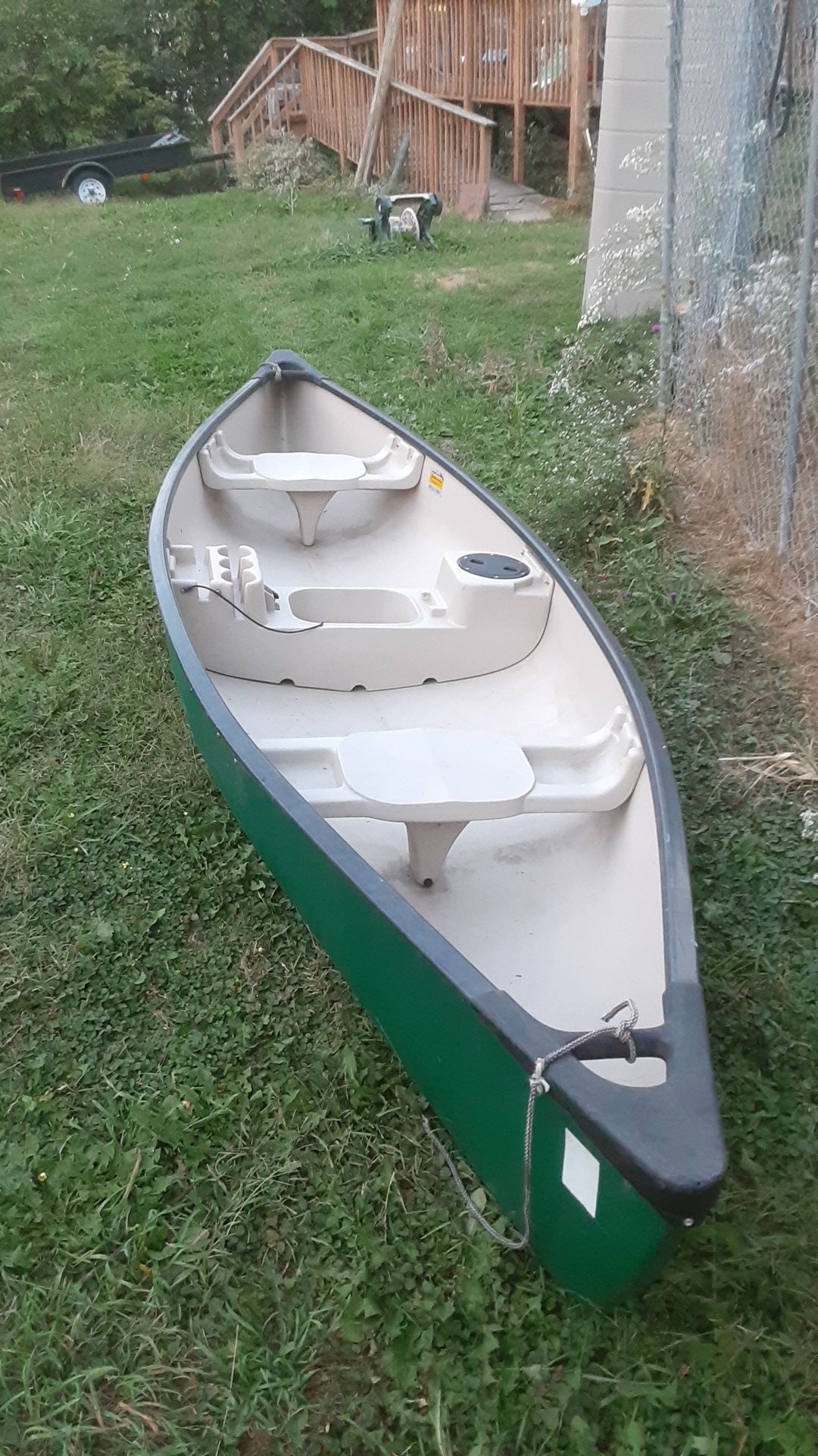 Rogue river 14 foot canoe for Sale in Elmhurst, IL OfferUp
