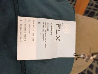 Flx affirmations leggings fitted through hip and thigh