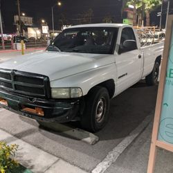 99 Dodge Ram 1500 5.2 Motor Long Bed
