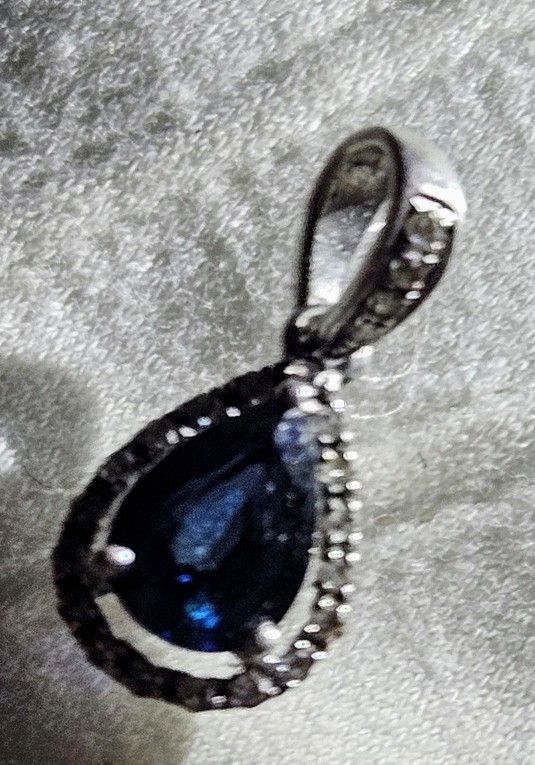 Custom Sapphire Pendant Genuinely Crafted Fine Jewlery