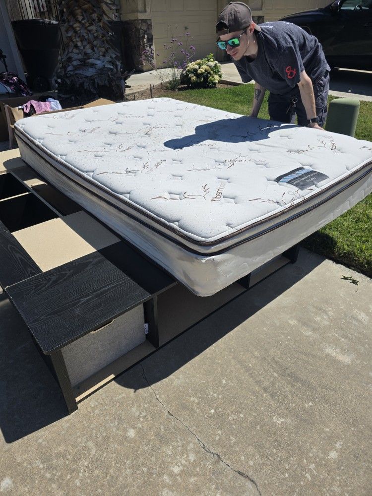Full Bed Frame And Mattress Free