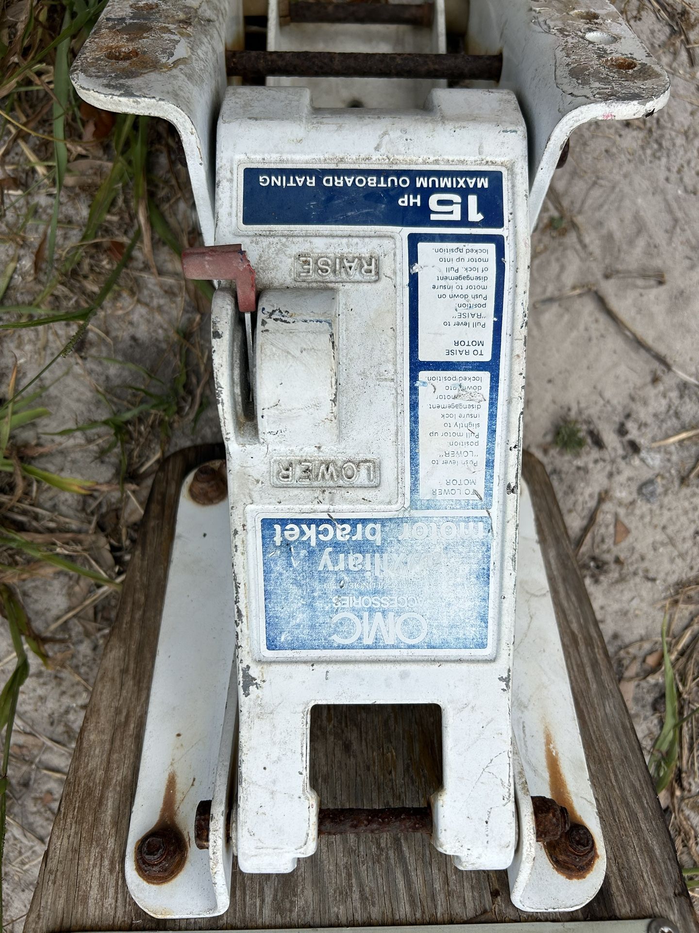 Outboard Motor Bracket