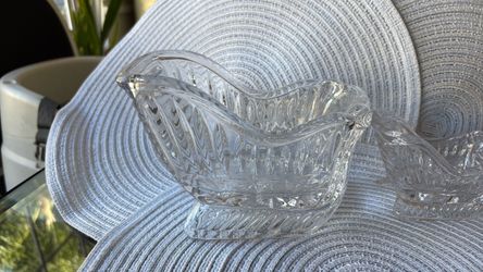 Vintage Princess House crystal sleigh set
