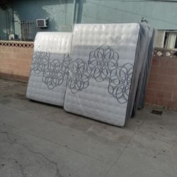 🔹️full Size Pillow Top Mattress 12" Thick 