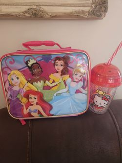 DISNEY PRINCESS LUNCH BAG PLUS HELLO KITTY TUMBLER