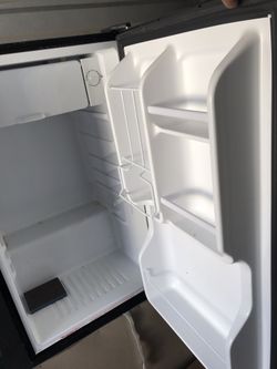 Magic chef mini fridge