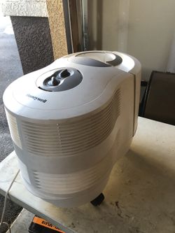 Humidifier Honeywell HCM-6009