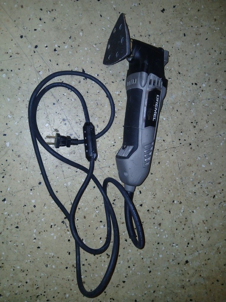Sander Power Tool - Dremel Multi max MM35