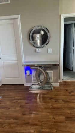 Accent Table With Mirror