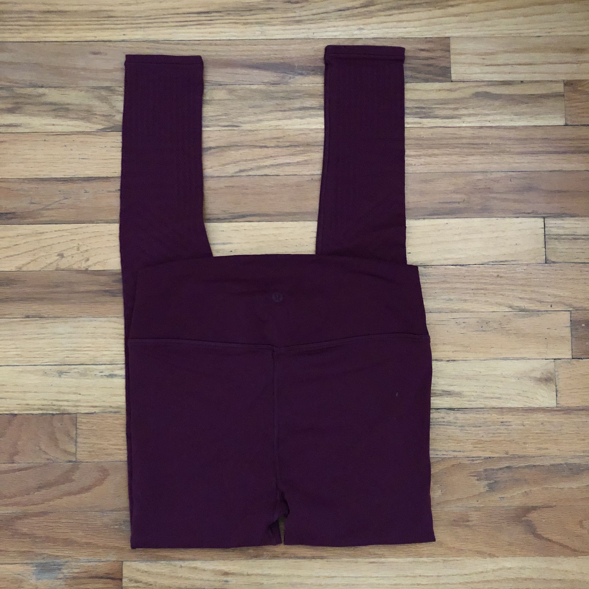Lululemon Reveal Tight Mesh Stripes in Marvel Size 8