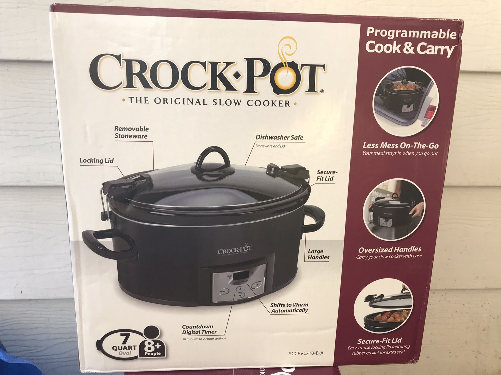 Crock Pot 7 qt slow cooker - new