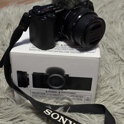 Sony ZV-E10 + Lens – Like New – 4K Camera