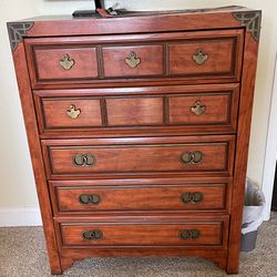 5 Drawer Chest With Two Matching Night Stands