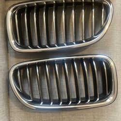 Front chrome grill for a BMW 2014,2015  5 series